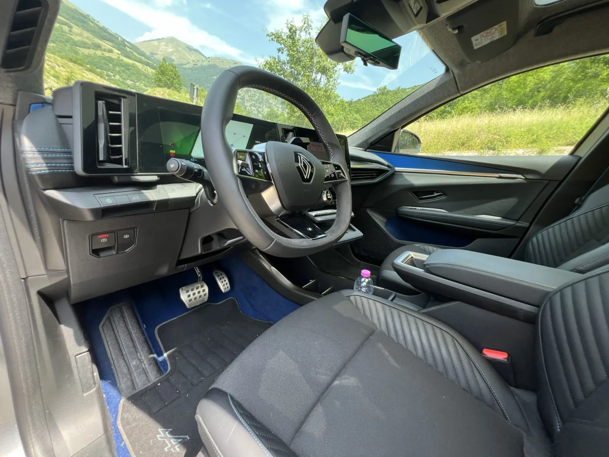 Renault Scenic E-Tech Electric [Car Var] - 12